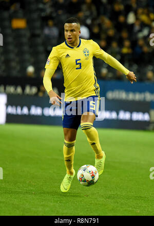 Solna, Suède - le 20 novembre 2018. L'équipe nationale de Suède retour gauche Martin Olsson pendant l'UEFA Ligue des Nations Unies correspondent à la Suède contre la Russie à Solna. Banque D'Images