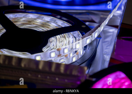 La bande de led multi couleur Banque D'Images