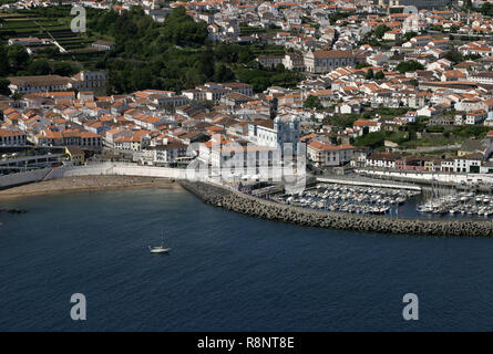 Vue panoramique vue aérienne d'Angra de Heroismo, l'île de Terceira, Açores, Portugal. UNESCO World Heritage Site. Banque D'Images