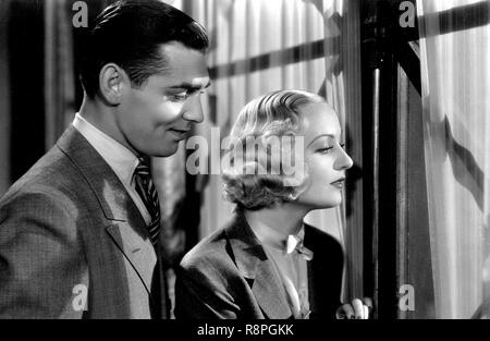 Clark Gable, Carole Lombard, "aucun homme de sa propre' (1932) Paramount Pictures référence #  33635 Fichier 612THA Banque D'Images