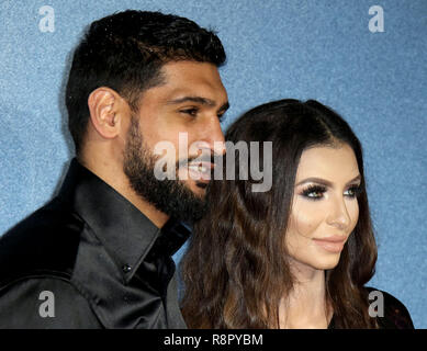 Nov 28, 2018 - Amir Khan et Faryal Makhdoom assistant à Creed II Première européenne, BFI IMAX à Londres, Royaume-Uni Banque D'Images