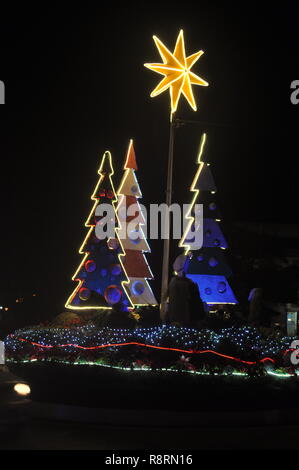 31/12/2018 Ville de Baguio, célébrant le Blousum de lumière au cours d'un spectacle nocturne qui donnera le coup d'envoi de la dernière semaine de la saison de vacances un festival annuel Banque D'Images