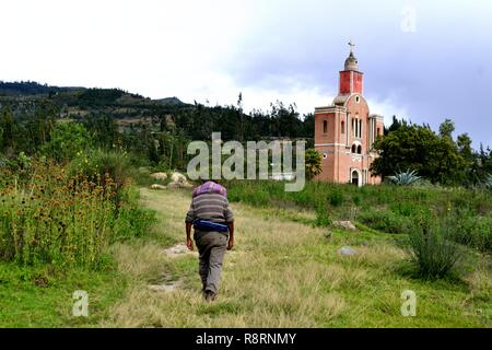 Cathédrale - Ancienne Yungay où un tremblement de terre et glissement enterré 25 000 personnes en 1970 à YUNGAY. Département d'Ancash au Pérou. Banque D'Images