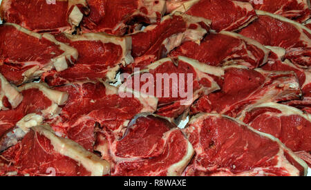 Des morceaux de viande de boeuf Chianina cut steak florentin Banque D'Images