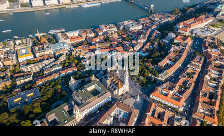 Bastion des pêcheurs, l'église Matthias ou église Mátyás, Budapest, Hongrie Banque D'Images