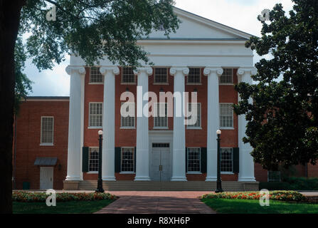 Le Lycée est représenté sur le campus de l'Université du Mississippi, le 6 août 2011, à Oxford, Mississippi. Il a été le site d'une émeute en 1962. Banque D'Images