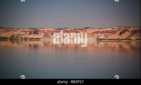 Vue panoramique sur le lac Teli group d'Ounianga Serir lacs , Ennedi, Tchad Banque D'Images