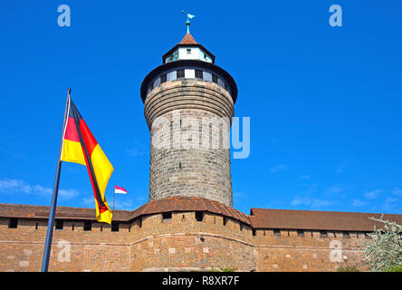 Tour Sinwell, Château impérial, vieille ville, Nuremberg, Franconia, Bavaria, Germany, Europe Banque D'Images