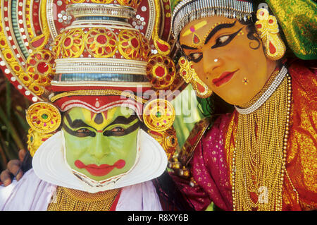 La danse classique, les danseurs de Kathakali K.Sivrajan portrait, Kerala, Inde M.NO.306 Banque D'Images