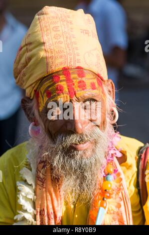 L'Inde, Rajasthan, Jaisalmer, sadhu, adorateur de Vishnu Banque D'Images