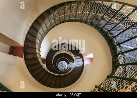 France, Aquitaine, Landes, Saint Julien en Born, le phare de Contis Contis, escalier, monument historique classé Banque D'Images