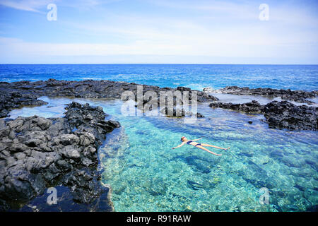 Makapuu tide pools, des rochers, à l'île d'Oahu, Hawaii, USA Banque D'Images