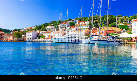 Beau village,l'île de Paxos Lakka,Grèce. Banque D'Images