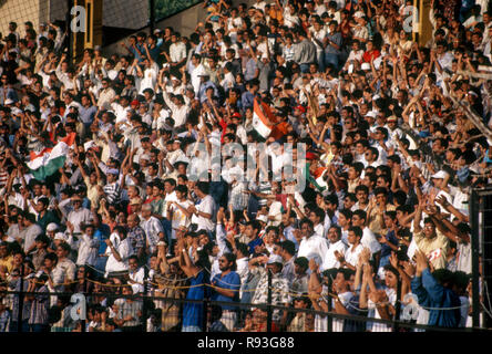 foule au stade wankhede regardant le match de cricket bombay mumbai maharashtra inde foule indienne Banque D'Images