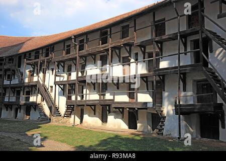 Tartlau église fortifiée, la plus grande église château en Transylvanie, vivant et de stockage chambres au sein de la forteresse, l'UNESCO Banque D'Images