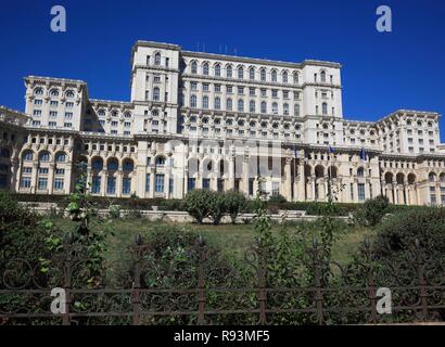 Palais du Parlement roumain, Palatul Parlamentului ou Maison du Peuple, Casa Poporului, Bucarest, Bucarest, București Banque D'Images