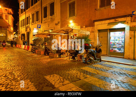 ROME, ITALIE - circa 2017, novembre : paysage urbain de Rome. Rome est la capitale de l'Italie. Banque D'Images