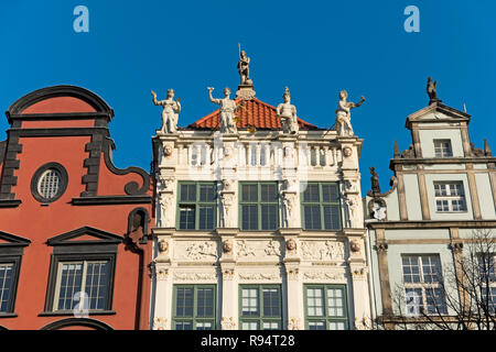 Dlugi Targ Long Market street et Golden House Gdańsk Pologne Banque D'Images