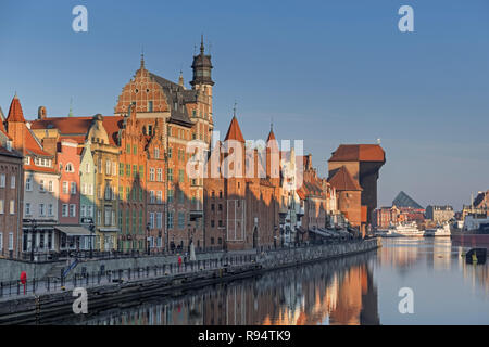 Dlugie Pobrzeze promenade Riverside Gdańsk Pologne Banque D'Images