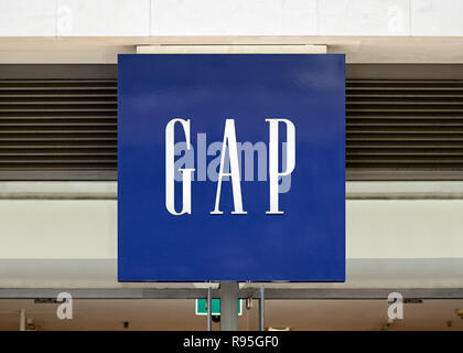 GAP Store Boutique Sign, Oxford, Royaume-Uni Banque D'Images