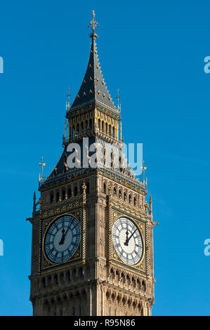 Les chambres du Parlement's Clock Tower ou 'Big Ben', Londres, Angleterre. Banque D'Images