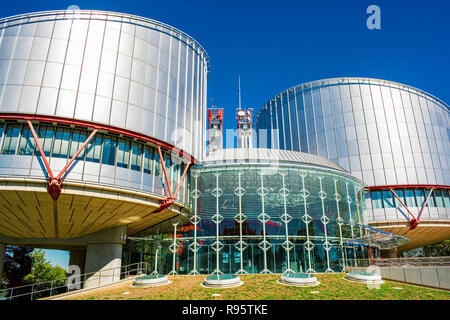 Bâtiment de la Cour européenne des Droits de l'Homme à Strasbourg (France) Banque D'Images
