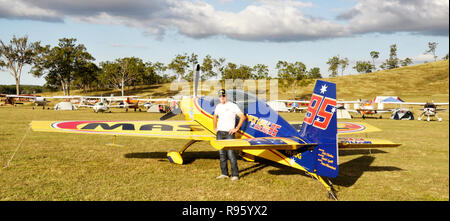 MATT HALL RACER PILOTE Banque D'Images