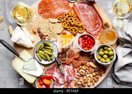 Planche de charcuterie Banque D'Images