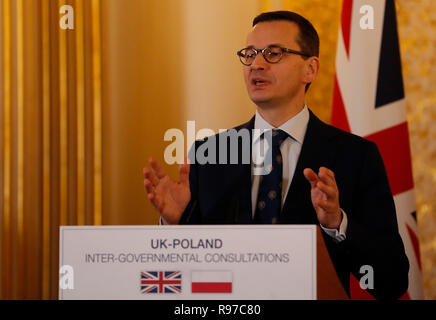 Le Premier ministre polonais, Mateusz Morawiecki au cours d'une conférence de presse à la suite de l'UK-Pologne Consultations intergouvernementales à Lancaster House, Londres. Banque D'Images