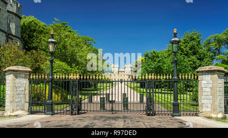 La partie supérieure de la Ward entrée au château de Windsor à Windsor, Berkshire, Grande Bretagne, France, Europe. Banque D'Images