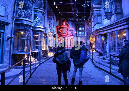 Pour marcher dans le chemin de traverse dans Harry Potter À Leavesden Studios, London, UK Banque D'Images