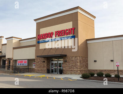 HICKORY, NC, États-Unis d-12-19-18 : un port local magasin de marchandises, l'enseigne discount d'outils et d'équipement. La chaîne de magasins de plus de 800 est basé à Calab Banque D'Images