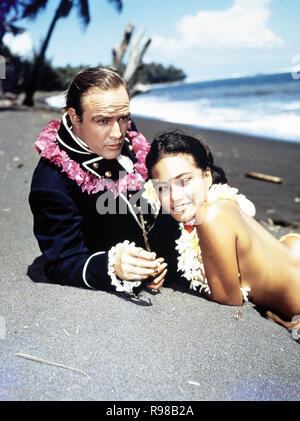 Titre original : MUTINERIE SUR LE BOUNTY. Titre en anglais : MUTINERIE SUR LE BOUNTY. Année : 1962. Réalisateur : LEWIS MILESTONE. Stars : Marlon Brando et TARITA. Credit : Metro Goldwyn Mayer / Album Banque D'Images