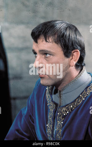 Titre original : BECKET. Titre en anglais : BECKET. Année : 1964. Directeur : PETER GLENVILLE. Stars : Thomas Becket ; RICHARD BURTON. Credit : PARAMOUNT PICTURES / Album Banque D'Images