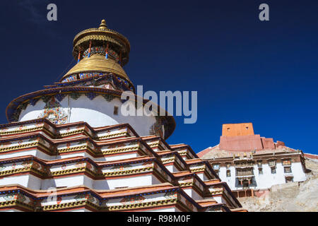 Gyantse, Préfecture de Shigatsé, dans la région autonome du Tibet, Chine : Le Kumbum de Gyantse Monastère Palcho ou à l'intérieur de monastère Pelkor Chode. Le Kumbum, le bi Banque D'Images