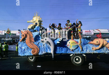 Procession carnaval Goa panjim, flottement, Goa, Inde Banque D'Images