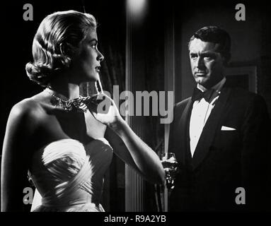 Titre original : Pour attraper un voleur. Titre en anglais : Pour attraper un voleur. Année : 1955. Réalisateur : Alfred Hitchcock. Stars : Cary Grant, GRACE KELLY. Credit : PARAMOUNT PICTURES / Album Banque D'Images