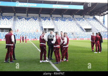 Foto Massimo Paolone/LaPresse 22 dicembre 2018 Reggio Emilia, Italia sport calcio Sassuolo vs Torino - Campionato di Calcio Serie A TIM 2018/2019 - stade "Mapei - TCCE&# xe0 ; del Tricolore" Nella foto : j'arts del Torino prima della partita Photo Massimo Paolone/LaPresse 22 décembre 2018 à Reggio Emilia, Italie Sports Football Sassuolo vs Torino - championnat de football italien une ligue 2018/2019 TIM - "Stade Mapei". Dans le pic : les joueurs de Turin avant le match Banque D'Images