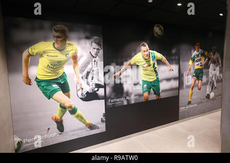 Berlin, Allemagne, 22-12-2018, football, Fortuna Sittard - FC Groningen, l'Eredivisie néerlandaise, Fortuna Sittard Stadium, saison 2018-2019, à l'intérieur du stade Banque D'Images