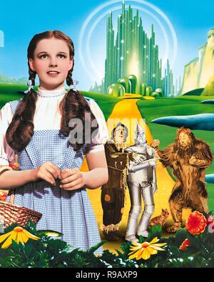 Titre original : The Wizard Of Oz. Titre en anglais : The Wizard Of Oz. Année : 1939. Réalisateur : VICTOR FLEMING. Stars : Bert Lahr, JACK HALEY, Judy Garland, Ray Bolger. Credit : M.G.M / Album Banque D'Images