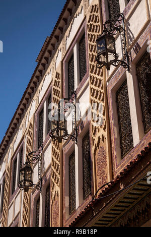 Maroc, Tanger, Medina, Place Socco, architecture de l'ancien bâtiment traditionnel, détail Banque D'Images