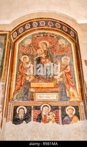 Madonna del Soccorso, fresque au 15ème siècle, à l'église San Giovenale Quartiere Vecchio (Vieux Quartier) district à Orvieto, Ombrie, Italie Banque D'Images