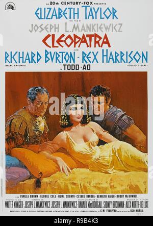 Film Original Titre : Cléopâtre. Titre en anglais : Cléopâtre. Année : 1963. Directeur : JOSEPH L. MANKIEWICZ. Stars : Cléopâtre. Crédit : 20TH CENTURY FOX / Album Banque D'Images
