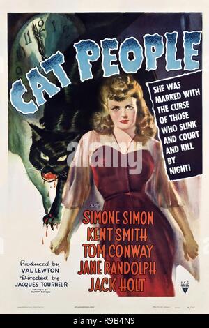 Titre original : CAT PEOPLE. Titre en anglais : CAT PEOPLE. Année : 1942. Directeur : JACQUES TOURNEUR. Credit : RKO / Album Banque D'Images