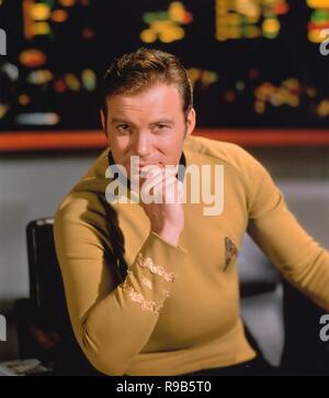 Titre original : STAR TREK. Titre en anglais : STAR TREK. Année : 1966. Stars : William Shatner. Credit : PARAMOUNT TV / Album Banque D'Images