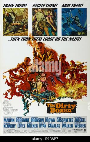 Titre original : The Dirty Dozen. Titre en anglais : The Dirty Dozen. Année : 1967. Réalisateur : ROBERT ALDRICH. Credit : M.G.M / Album Banque D'Images