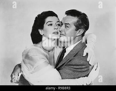 Titre original : UNE FEMME DE DISTINCTION. Titre en anglais : UNE FEMME DE DISTINCTION. Année : 1950. Directeur : EDWARD BUZZELL. Stars : RAY MILLAND ; Rosalind Russell. Credit : Columbia Pictures / Album Banque D'Images