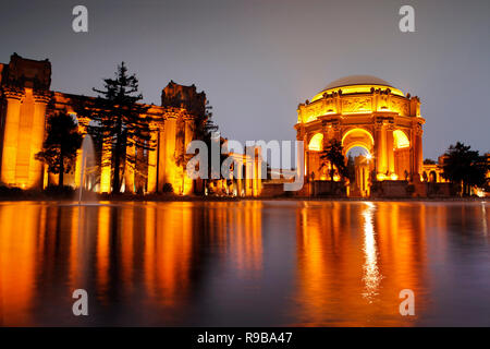 États-unis, Californie, San Francisco, le Palais des Beaux-arts situé dans le quartier du port de plaisance de la ville Banque D'Images