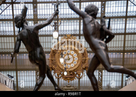 France. Paris (75), 7ème arrondissement. Musée d'Orsay. Horloge Banque D'Images