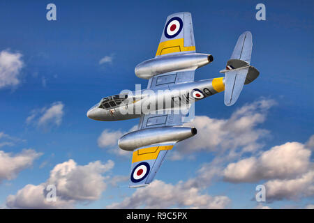 1949 Gloster Meteor T.7 WA951/G-BWMF est le seul exemple de cette marque de navigabilité. Il est décrit dans un avion tourner plus de Duxford en 2012. Banque D'Images